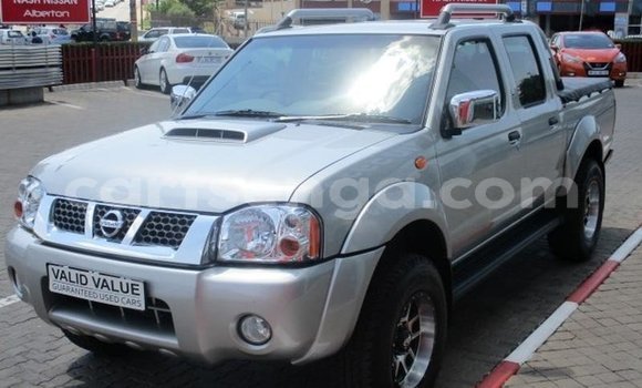 Nunua Ilio tumika Nissan NP 300 Silver Gari ndani ya Ezulwini nchini Hhohho Nunua Ilio tumika Nissan NP 300 Silver Gari ndani ya Ezulwini nchini Hhohho