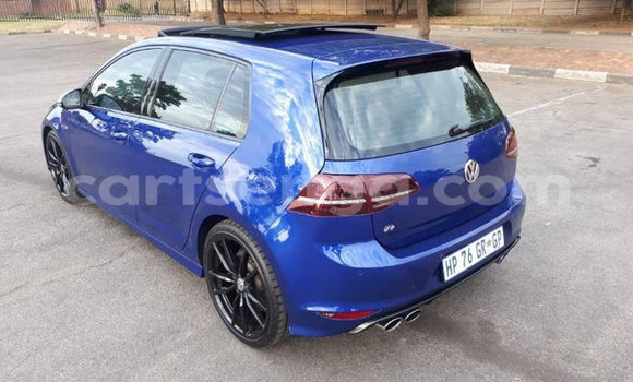 Nunua Ilio tumika Volkswagen Golf Blue Gari ndani ya Hluti nchini Wilaya ya Shiselweni Nunua Ilio tumika Volkswagen Golf Blue Gari ndani ya Hluti nchini Wilaya ya Shiselweni
