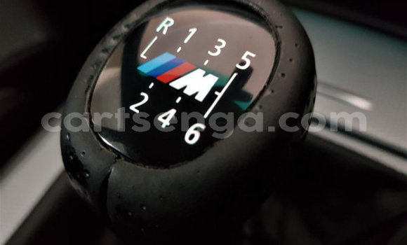 Nunua Ilio tumika BMW 321 Black Gari ndani ya Ezulwini nchini Hhohho Nunua Ilio tumika BMW 321 Black Gari ndani ya Ezulwini nchini Hhohho