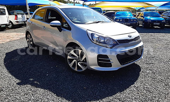 Nunua Ilio tumika Kia Rio Silver Gari ndani ya Big Bend nchini Lubombo Nunua Ilio tumika Kia Rio Silver Gari ndani ya Big Bend nchini Lubombo