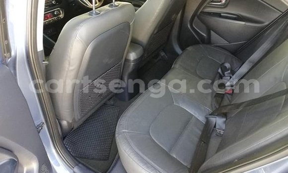 Nunua Ilio tumika Kia Rio Blue Gari ndani ya Big Bend nchini Lubombo Nunua Ilio tumika Kia Rio Blue Gari ndani ya Big Bend nchini Lubombo