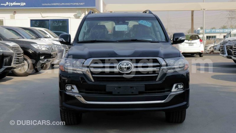 Big with watermark toyota land cruiser hhohho import dubai 12862