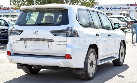 Nunua Imported Lexus LX White Gari ndani ya Import - Dubai nchini Hhohho Nunua Imported Lexus LX White Gari ndani ya Import - Dubai nchini Hhohho