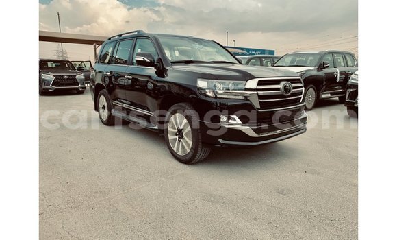 Nunua Imported Toyota Land Cruiser Black Gari ndani ya Import - Dubai nchini Hhohho Nunua Imported Toyota Land Cruiser Black Gari ndani ya Import - Dubai nchini Hhohho