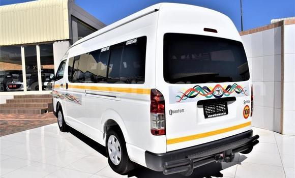 Acheter Occasion Voiture Toyota Aqua Blanc à Ezulwini, Hhohho Acheter Occasion Voiture Toyota Aqua Blanc à Ezulwini, Hhohho