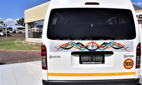 Acheter Occasion Voiture Toyota Aqua Blanc à Ezulwini, Hhohho Acheter Occasion Voiture Toyota Aqua Blanc à Ezulwini, Hhohho