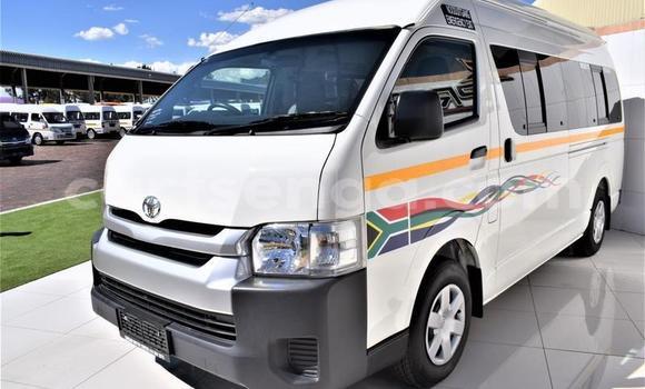 Acheter Occasion Voiture Toyota Aqua Blanc à Ezulwini, Hhohho Acheter Occasion Voiture Toyota Aqua Blanc à Ezulwini, Hhohho