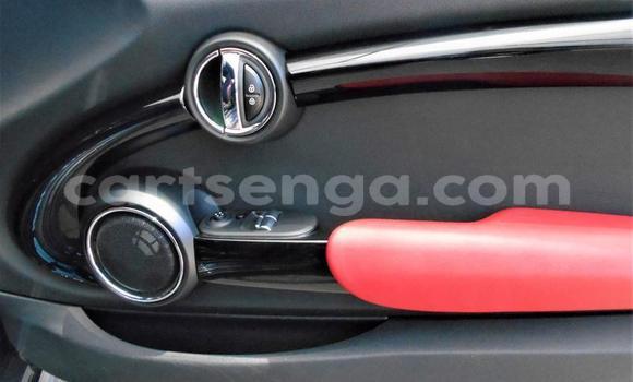 Acheter Occasion Voiture MINI Cooper Noir à Big Bend, Lubombo Acheter Occasion Voiture MINI Cooper Noir à Big Bend, Lubombo