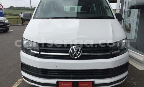 Acheter Occasion Voiture Volkswagen Transporter Blanc à Ezulwini, Hhohho Acheter Occasion Voiture Volkswagen Transporter Blanc à Ezulwini, Hhohho