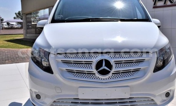 Acheter Occasion Voiture Mercedes‒Benz Vito Blanc à Ezulwini, Hhohho Acheter Occasion Voiture Mercedes‒Benz Vito Blanc à Ezulwini, Hhohho