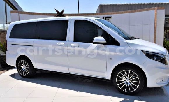 Acheter Occasion Voiture Mercedes‒Benz Vito Blanc à Ezulwini, Hhohho Acheter Occasion Voiture Mercedes‒Benz Vito Blanc à Ezulwini, Hhohho