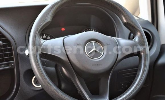 Acheter Occasion Voiture Mercedes‒Benz Vito Blanc à Ezulwini, Hhohho Acheter Occasion Voiture Mercedes‒Benz Vito Blanc à Ezulwini, Hhohho
