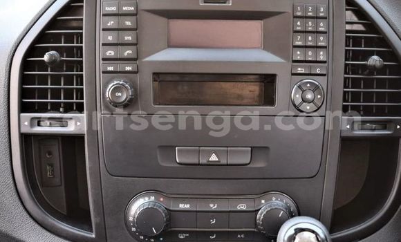 Acheter Occasion Voiture Mercedes‒Benz Vito Blanc à Ezulwini, Hhohho Acheter Occasion Voiture Mercedes‒Benz Vito Blanc à Ezulwini, Hhohho