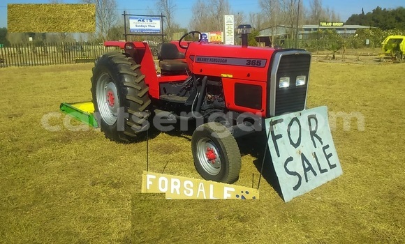 Acheter Occasion Utilitaire Mitsubishi L400 Rouge à Ezulwini, Hhohho Acheter Occasion Utilitaire Mitsubishi L400 Rouge à Ezulwini, Hhohho