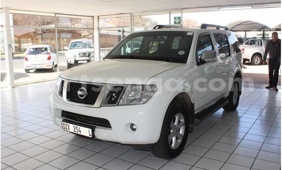 Acheter Occasion Voiture Nissan Pathfinder Blanc à Ezulwini, Hhohho Acheter Occasion Voiture Nissan Pathfinder Blanc à Ezulwini, Hhohho