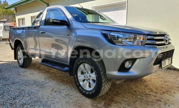 Nunua Ilio tumika Toyota Hilux Silver Gari ndani ya Manzini nchini Manzini Nunua Ilio tumika Toyota Hilux Silver Gari ndani ya Manzini nchini Manzini