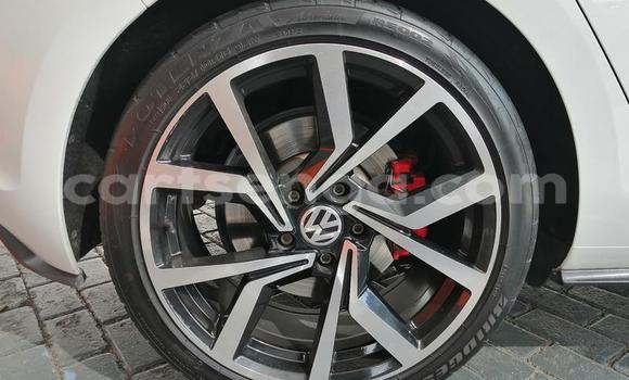 Acheter Occasion Voiture Volkswagen Golf Blanc à Big Bend, Lubombo District Acheter Occasion Voiture Volkswagen Golf Blanc à Big Bend, Lubombo District