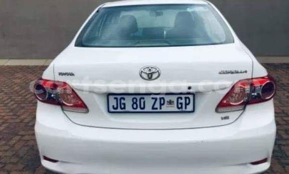Acheter Occasion Voiture Toyota Corolla Blanc à Hlatikulu, Shiselweni District Acheter Occasion Voiture Toyota Corolla Blanc à Hlatikulu, Shiselweni District