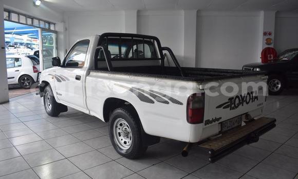Nunua Ilio tumika Toyota Hilux White Gari ndani ya Mbabane nchini Manzini Nunua Ilio tumika Toyota Hilux White Gari ndani ya Mbabane nchini Manzini