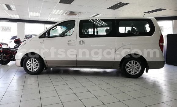 Nunua Ilio tumika Hyundai H1 White Gari ndani ya Mbabane nchini Manzini Nunua Ilio tumika Hyundai H1 White Gari ndani ya Mbabane nchini Manzini