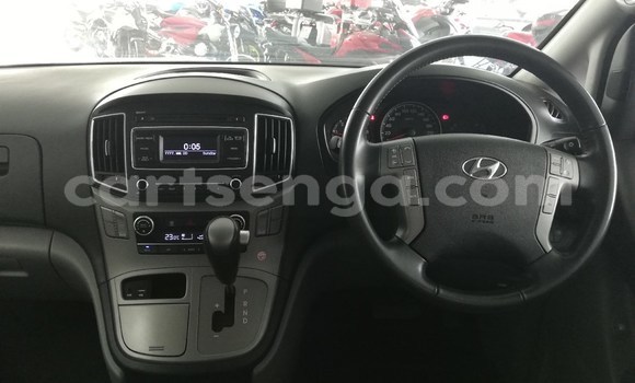 Nunua Ilio tumika Hyundai H1 White Gari ndani ya Mbabane nchini Manzini Nunua Ilio tumika Hyundai H1 White Gari ndani ya Mbabane nchini Manzini