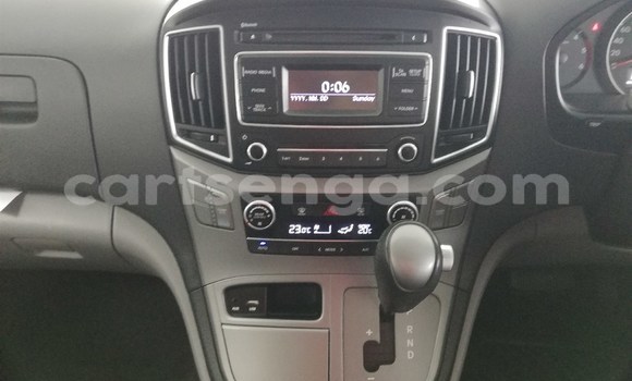 Nunua Ilio tumika Hyundai H1 White Gari ndani ya Mbabane nchini Manzini Nunua Ilio tumika Hyundai H1 White Gari ndani ya Mbabane nchini Manzini