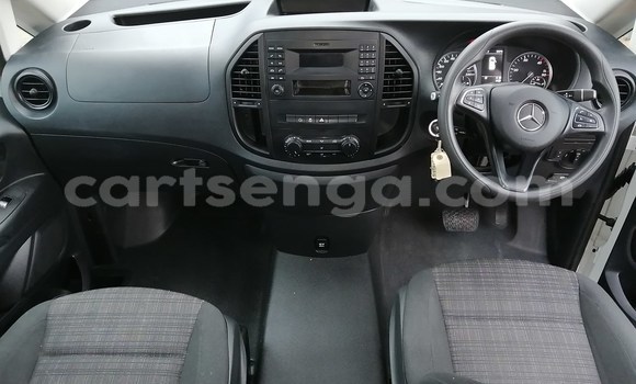 Nunua Ilio tumika Mercedes‒Benz Vito White Gari ndani ya Mbabane nchini Manzini Nunua Ilio tumika Mercedes‒Benz Vito White Gari ndani ya Mbabane nchini Manzini