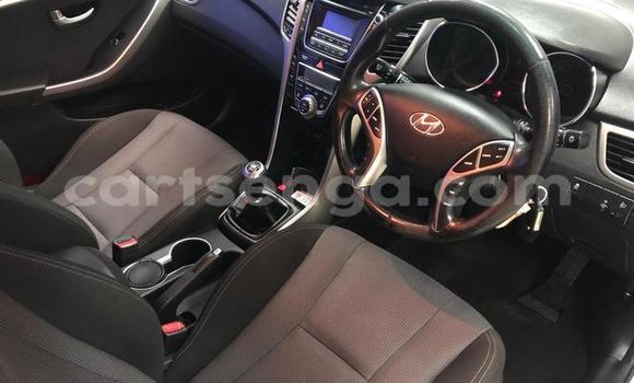 Acheter Occasion Voiture Hyundai i30 Blanc à Malkerns, Manzini Acheter Occasion Voiture Hyundai i30 Blanc à Malkerns, Manzini