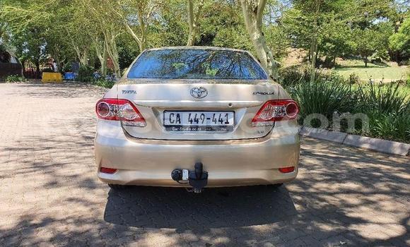 Nunua Ilio tumika Toyota Corolla Beige Gari ndani ya Manzini nchini Manzini Nunua Ilio tumika Toyota Corolla Beige Gari ndani ya Manzini nchini Manzini