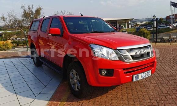 Nunua Ilio tumika Isuzu KB Red Gari ndani ya Mbabane nchini Manzini Nunua Ilio tumika Isuzu KB Red Gari ndani ya Mbabane nchini Manzini