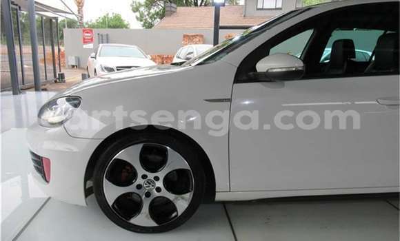 Acheter Occasion Voiture Volkswagen Golf GTI Blanc à Ezulwini, Hhohho Acheter Occasion Voiture Volkswagen Golf GTI Blanc à Ezulwini, Hhohho