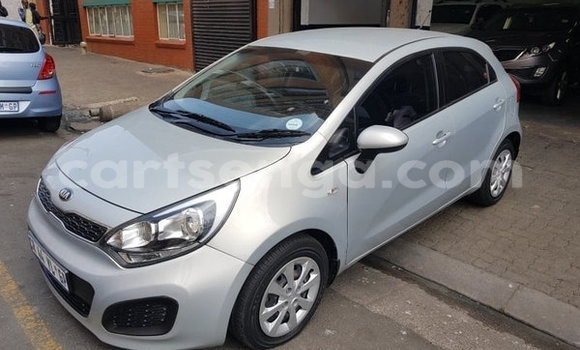 Acheter Occasion Voiture Kia Rio Gris à Ezulwini, Hhohho Acheter Occasion Voiture Kia Rio Gris à Ezulwini, Hhohho