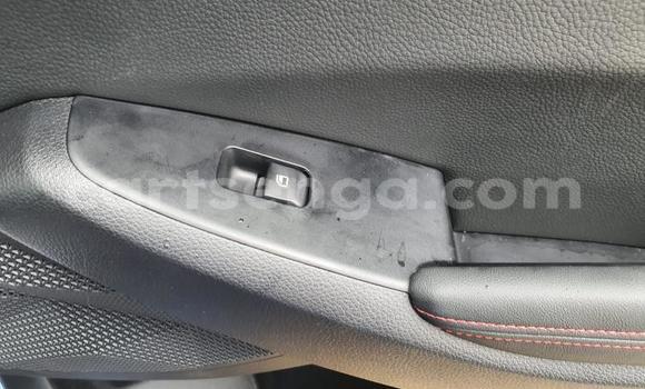 Nunua Ilio tumika Kia Stonic Blue Gari ndani ya Big Bend nchini Lubombo Nunua Ilio tumika Kia Stonic Blue Gari ndani ya Big Bend nchini Lubombo