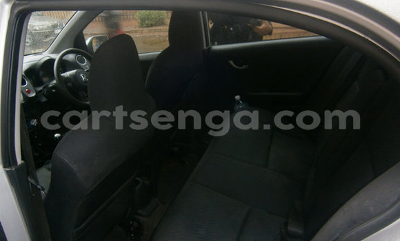 Acheter Occasion Voiture Kia Rio Gris à Hlatikulu, Shiselweni District Acheter Occasion Voiture Kia Rio Gris à Hlatikulu, Shiselweni District