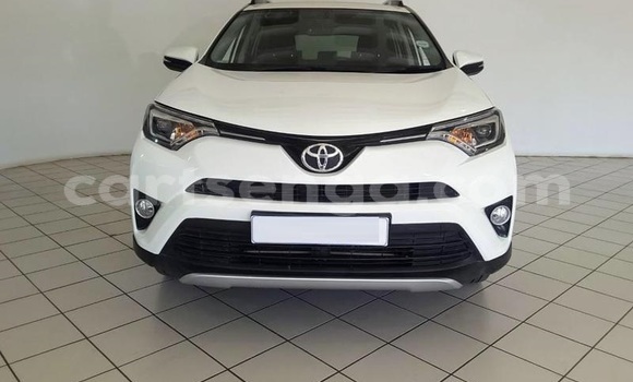 Buy Used Toyota RAV4 White Car in Mbabane in Manzini Buy Used Toyota RAV4 White Car in Mbabane in Manzini