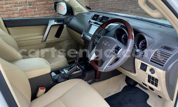 Acheter Occasion Voiture Toyota Prado Blanc à Ezulwini, Hhohho Acheter Occasion Voiture Toyota Prado Blanc à Ezulwini, Hhohho