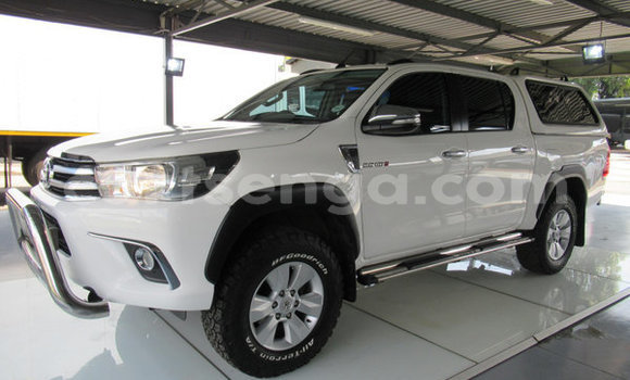 Acheter Occasion Voiture Toyota Hilux Blanc à Ezulwini, Hhohho Acheter Occasion Voiture Toyota Hilux Blanc à Ezulwini, Hhohho