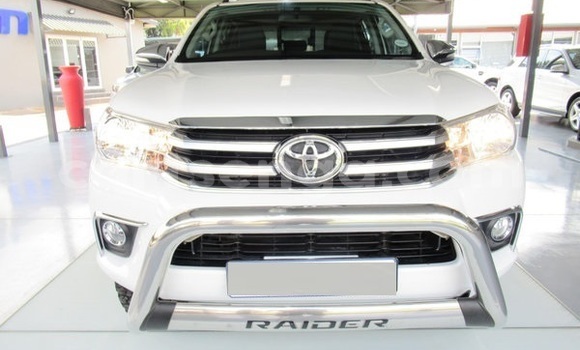 Acheter Occasion Voiture Toyota Hilux Blanc à Ezulwini, Hhohho Acheter Occasion Voiture Toyota Hilux Blanc à Ezulwini, Hhohho