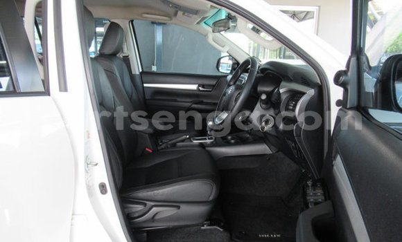 Acheter Occasion Voiture Toyota Hilux Blanc à Ezulwini, Hhohho Acheter Occasion Voiture Toyota Hilux Blanc à Ezulwini, Hhohho