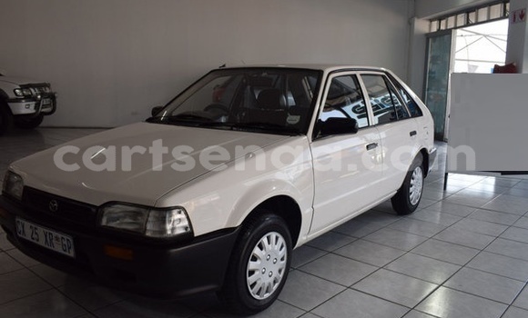 Buy Used Mazda 323 White Car in Ezulwini in Hhohho Buy Used Mazda 323 White Car in Ezulwini in Hhohho