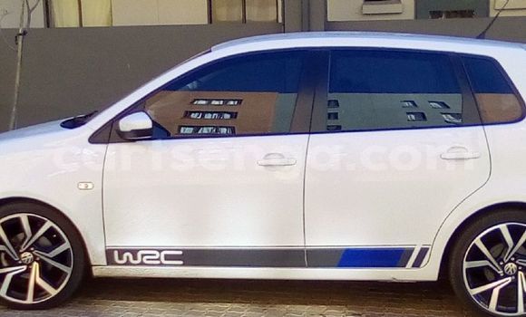 Buy Used Volkswagen Polo White Car in Ezulwini in Hhohho Buy Used Volkswagen Polo White Car in Ezulwini in Hhohho