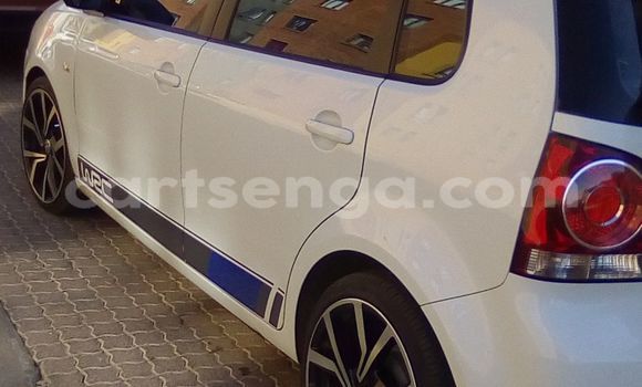 Buy Used Volkswagen Polo White Car in Ezulwini in Hhohho Buy Used Volkswagen Polo White Car in Ezulwini in Hhohho