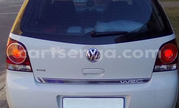 Buy Used Volkswagen Polo White Car in Ezulwini in Hhohho Buy Used Volkswagen Polo White Car in Ezulwini in Hhohho