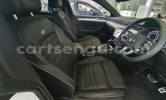 Buy Used Volkswagen Arteon White Car in Ezulwini in Hhohho Buy Used Volkswagen Arteon White Car in Ezulwini in Hhohho