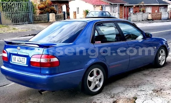 Nunua Ilio tumika Toyota Corolla Blue Gari ndani ya Ezulwini nchini Hhohho Nunua Ilio tumika Toyota Corolla Blue Gari ndani ya Ezulwini nchini Hhohho