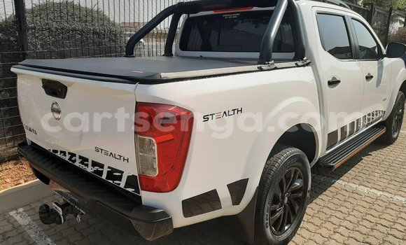 Nunua Ilio tumika Nissan Navara White Gari ndani ya Mbabane nchini Manzini Nunua Ilio tumika Nissan Navara White Gari ndani ya Mbabane nchini Manzini