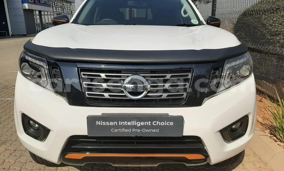 Nunua Ilio tumika Nissan Navara White Gari ndani ya Mbabane nchini Manzini Nunua Ilio tumika Nissan Navara White Gari ndani ya Mbabane nchini Manzini