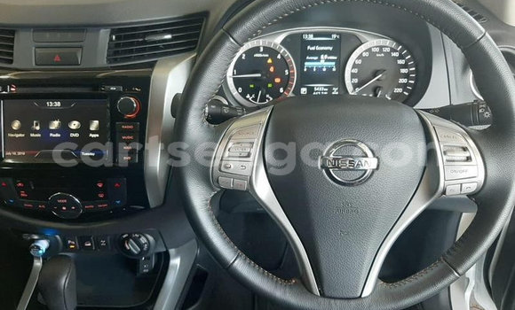 Nunua Ilio tumika Nissan Navara White Gari ndani ya Mbabane nchini Manzini Nunua Ilio tumika Nissan Navara White Gari ndani ya Mbabane nchini Manzini