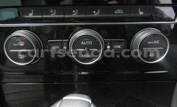 Nunua Ilio tumika Volkswagen Golf R Blue Gari ndani ya Manzini nchini Manzini Nunua Ilio tumika Volkswagen Golf R Blue Gari ndani ya Manzini nchini Manzini