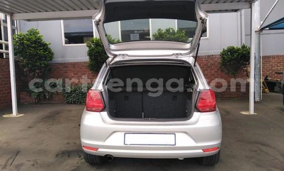 Nunua Ilio tumika Volkswagen Polo Silver Gari ndani ya Manzini nchini Manzini Nunua Ilio tumika Volkswagen Polo Silver Gari ndani ya Manzini nchini Manzini